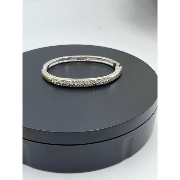 Swarovski Swan White Crystal
Bracelet Rhodium Hinged Clamper 
Bangle Bracelet - Picture 12 of 12